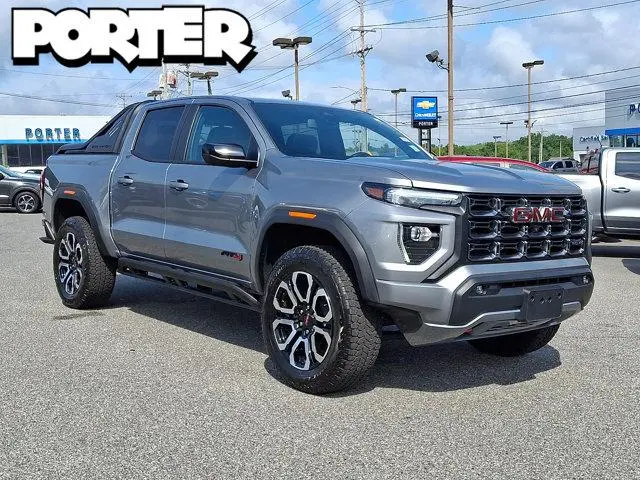 2025 GMC Canyon AT4