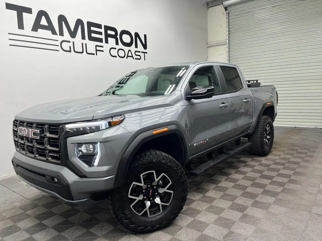 2025 GMC Canyon AT4