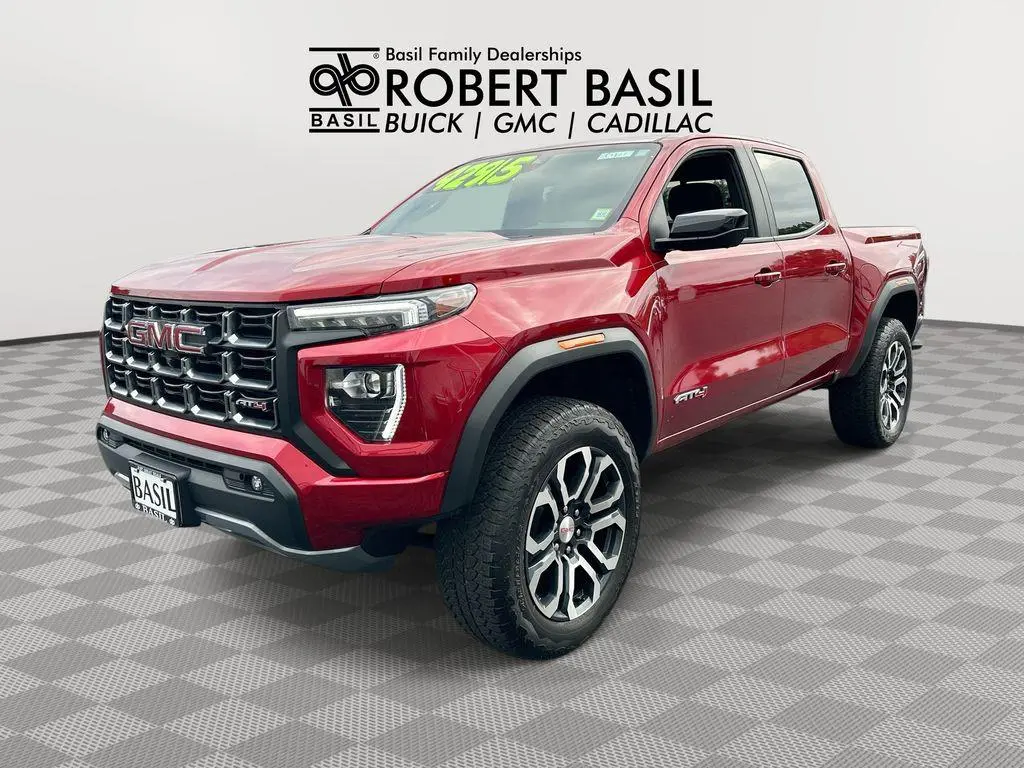 2024 GMC Canyon AT4