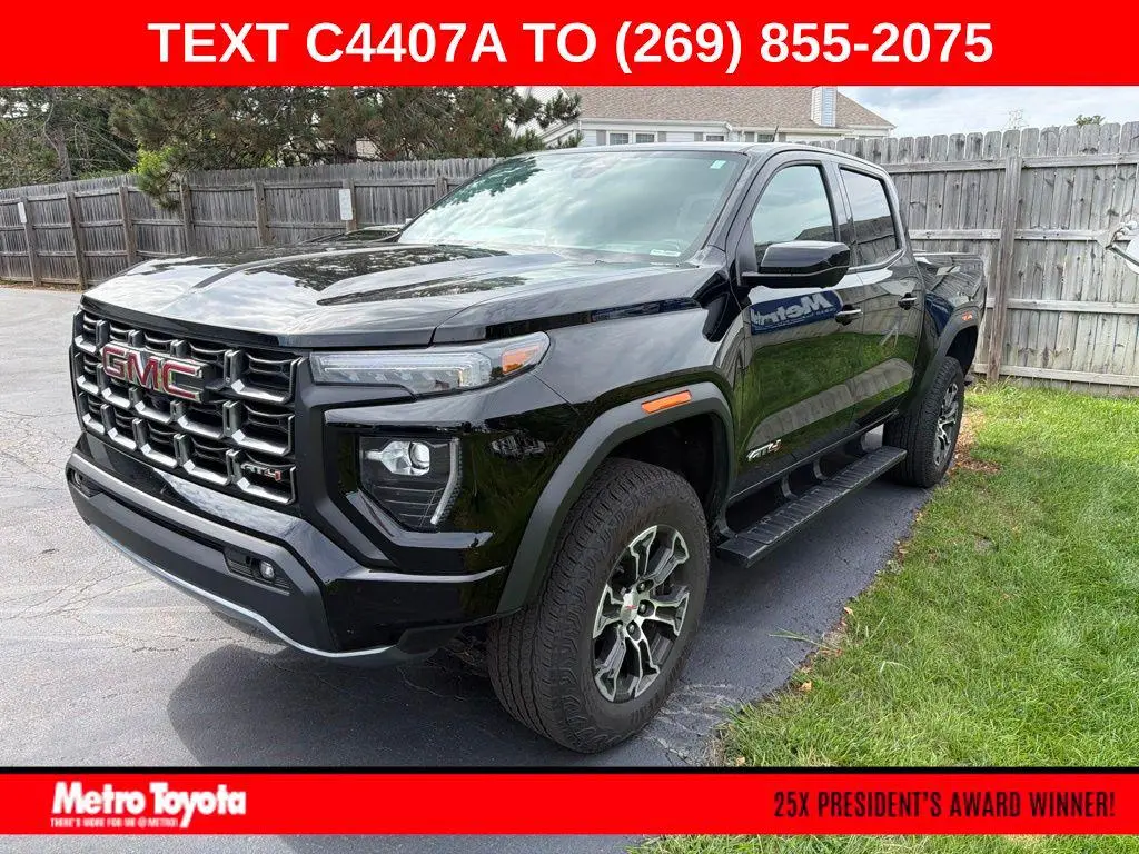 2024 GMC Canyon AT4