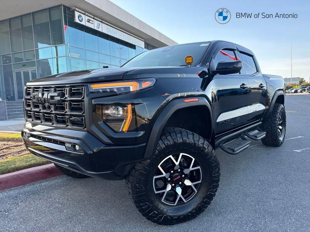 2024 GMC Canyon AT4X