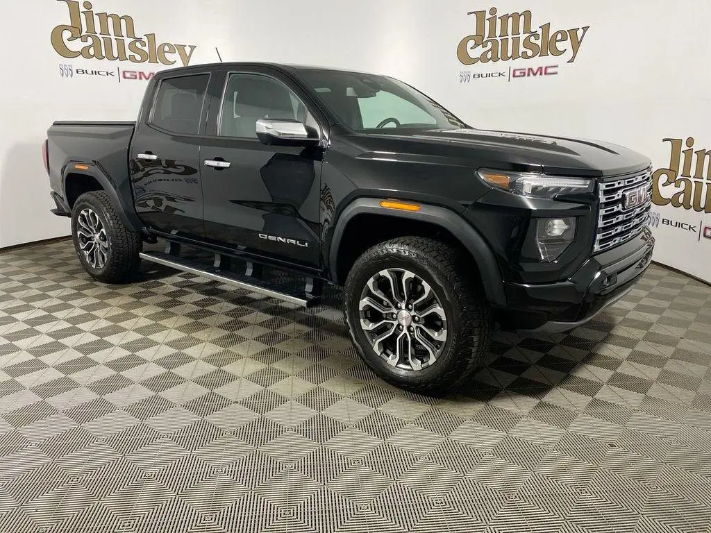 2023 GMC Canyon Denali
