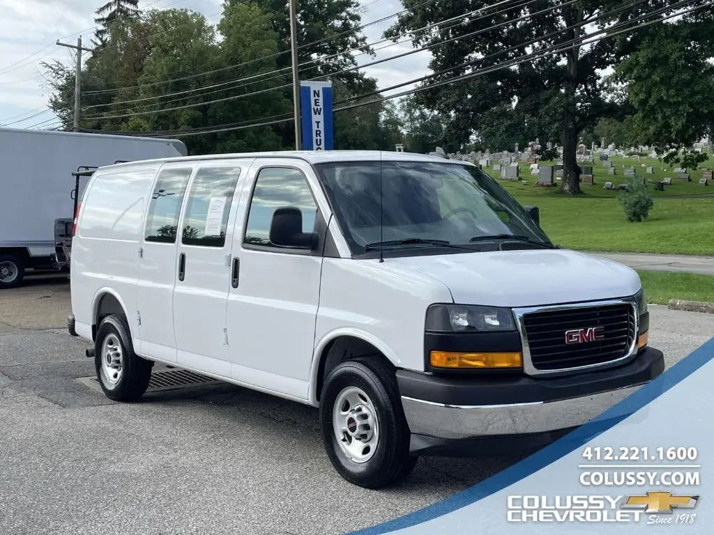 2025 GMC Savana Work Van