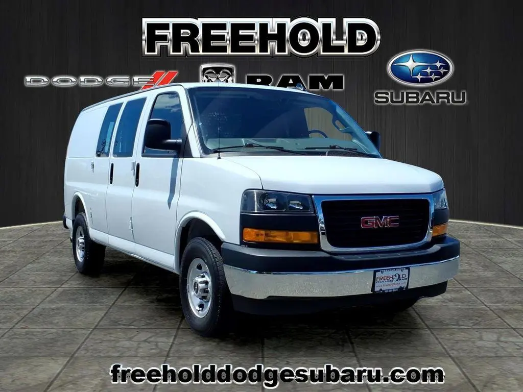 2025 GMC Savana Work Van