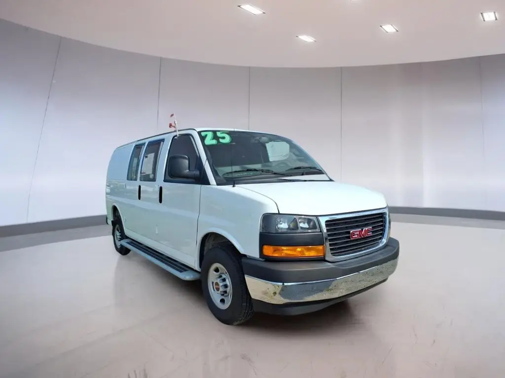 2025 GMC Savana Work Van