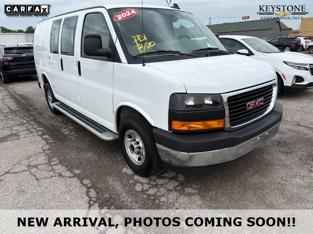 2024 GMC Savana Work Van