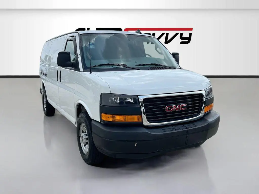 2025 GMC Savana Work Van