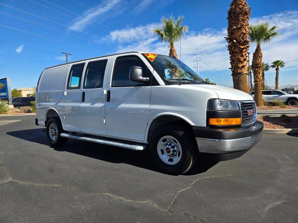2025 GMC Savana Work Van