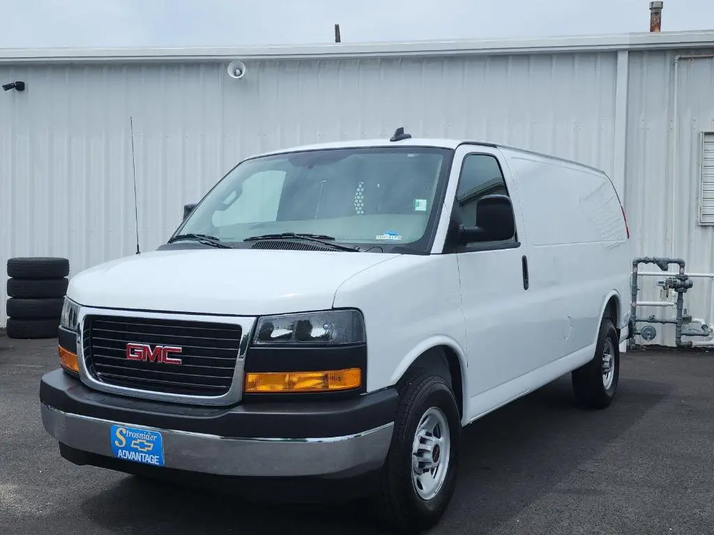 2025 GMC Savana Work Van