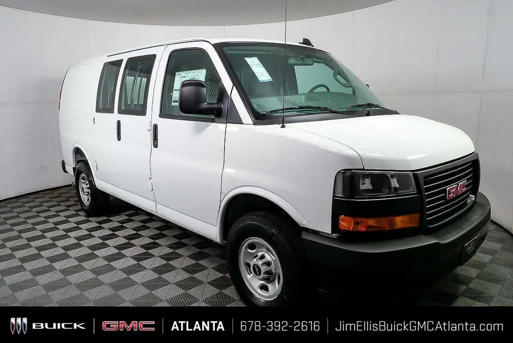 2025 GMC Savana Work Van