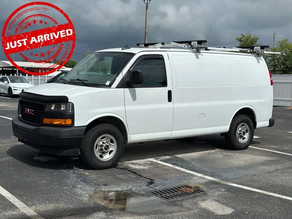2023 GMC Savana Work Van