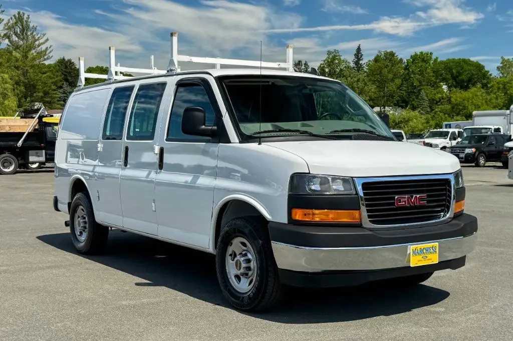 2023 GMC Savana Work Van