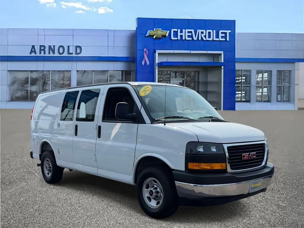 2025 GMC Savana Work Van