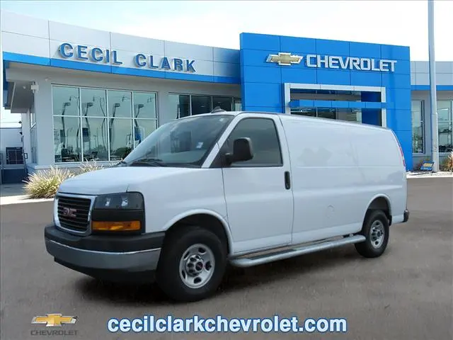 2025 GMC Savana Work Van