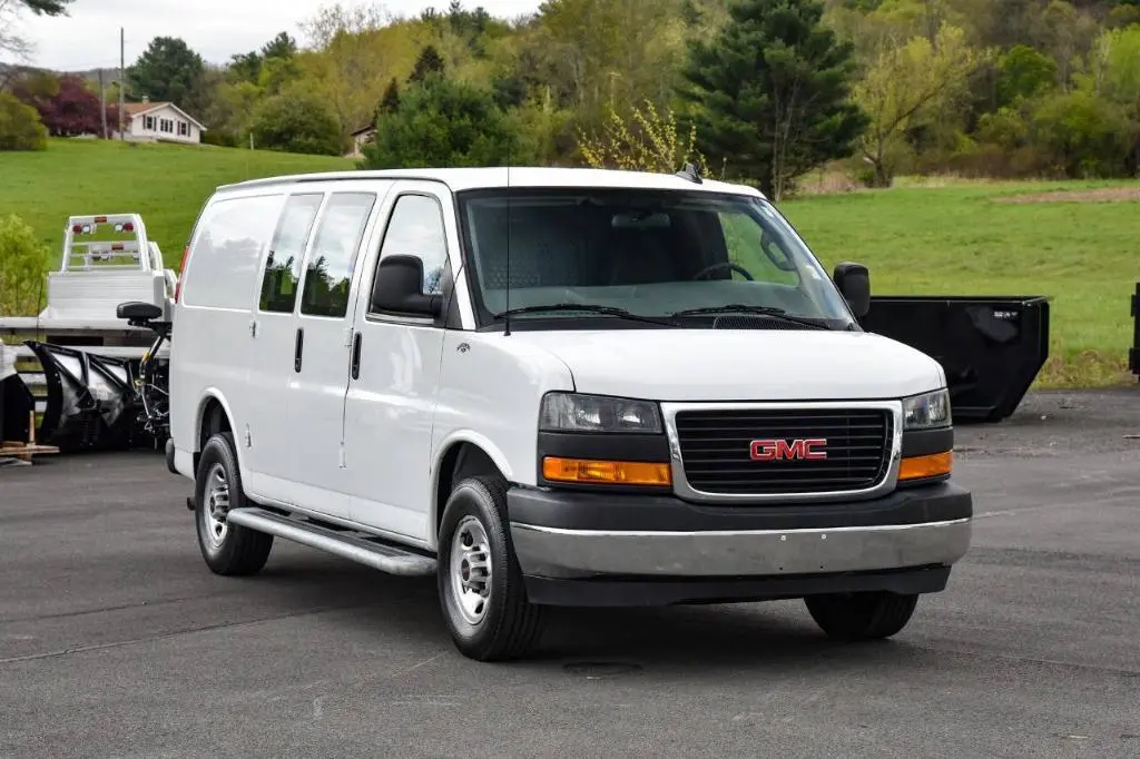 2024 GMC Savana Work Van
