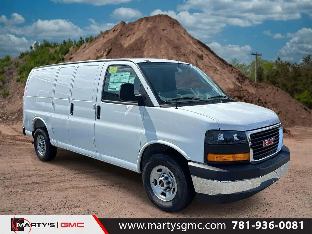 2026 GMC Savana 3500 Cargo Van