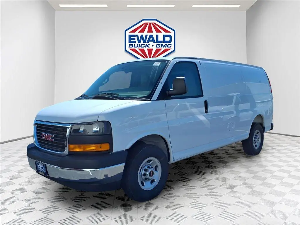 2026 GMC Savana 3500 Cargo Van