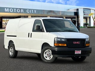 2025 GMC Savana Work Van