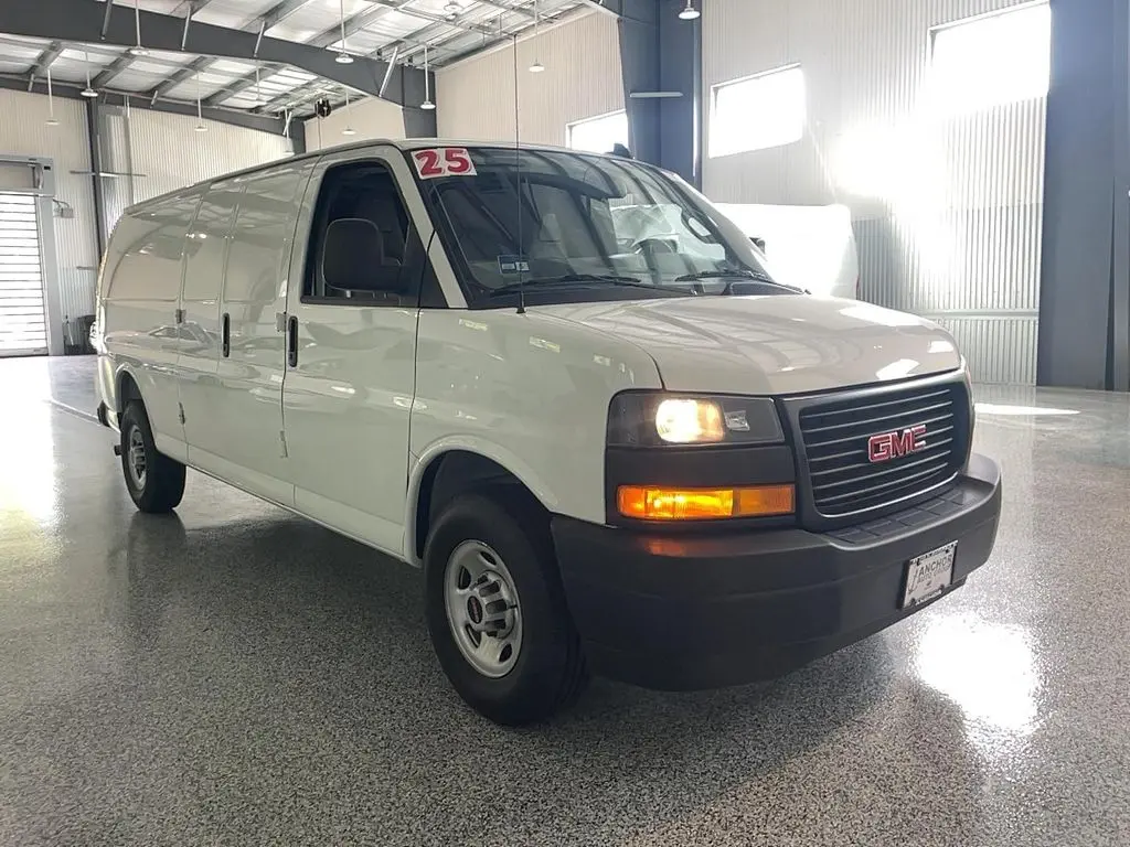 2025 GMC Savana Work Van