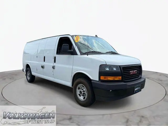 2023 GMC Savana 3500