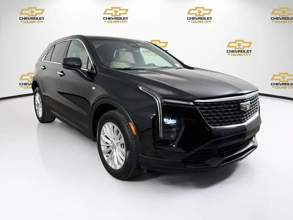 2024 Cadillac XT4 Luxury