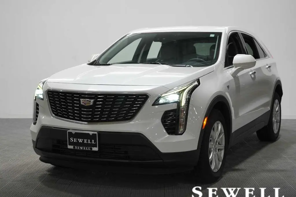 2022 Cadillac XT4 Luxury