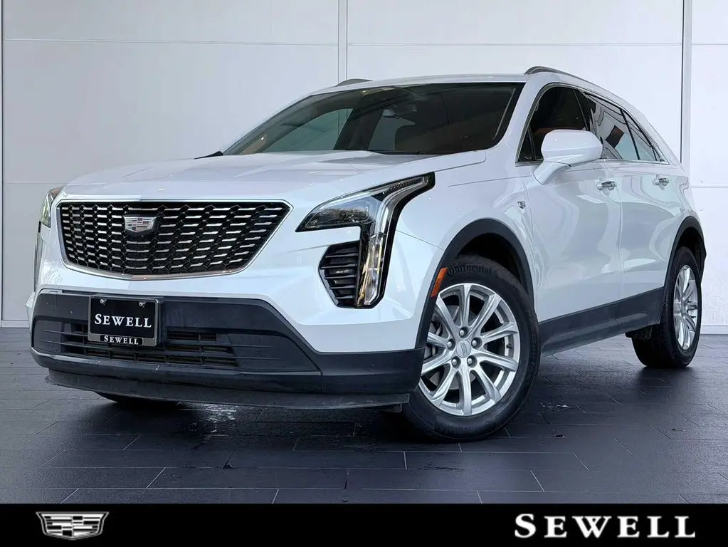 2023 Cadillac XT4 Luxury