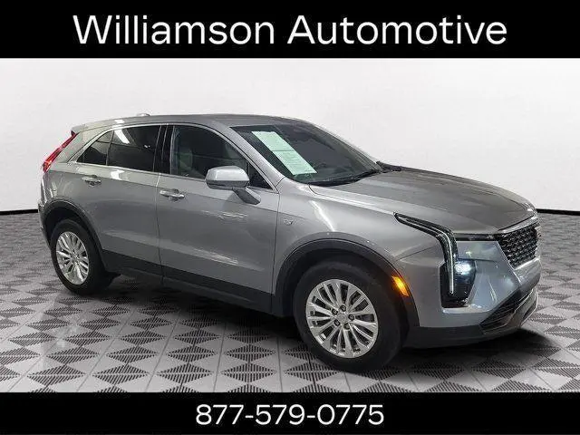 2024 Cadillac XT4 Luxury