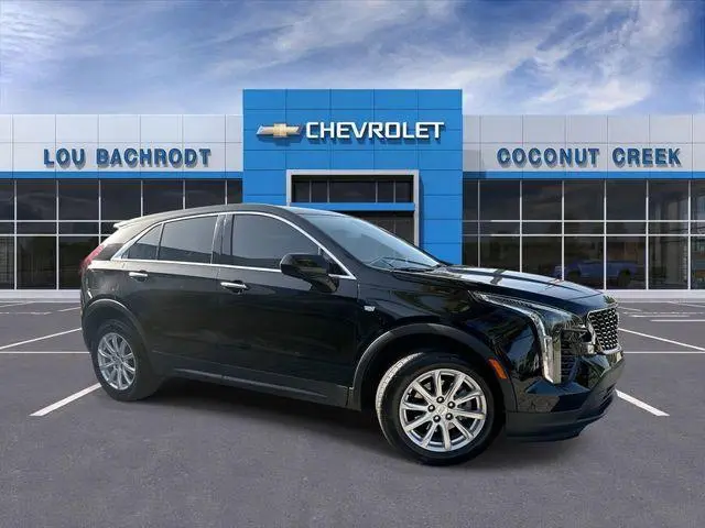 2023 Cadillac XT4 Luxury