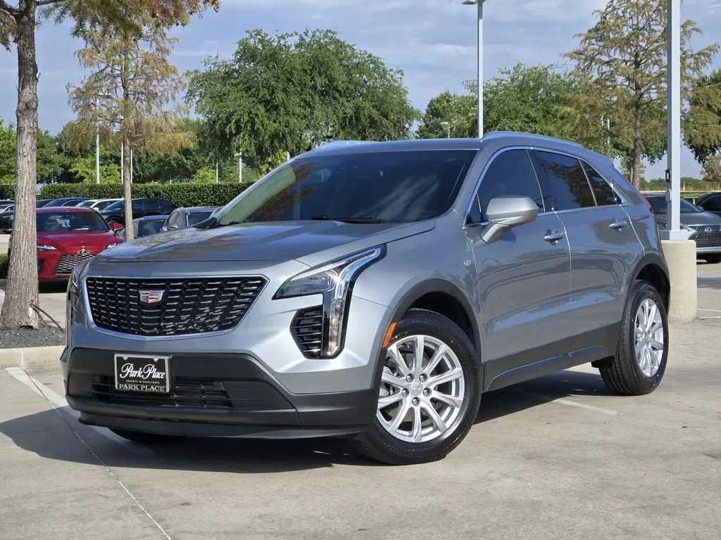 2023 Cadillac XT4 Luxury