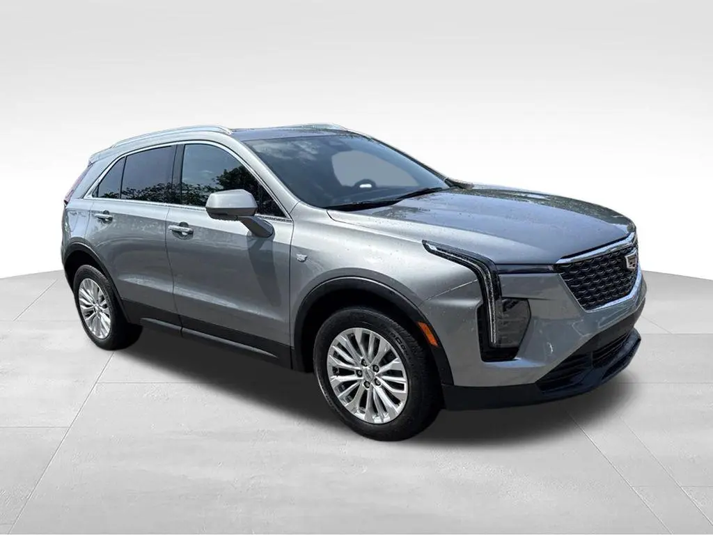 2024 Cadillac XT4 Luxury
