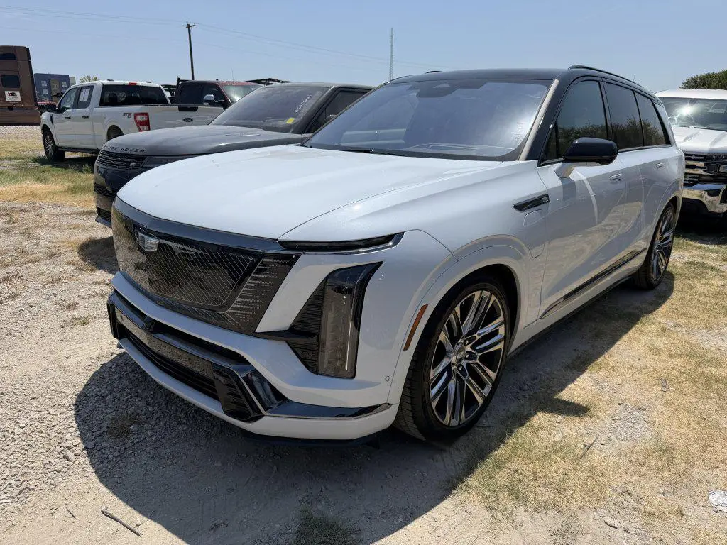 2026 Cadillac VISTIQ Platinum