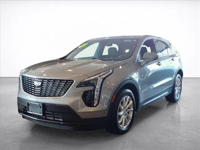 2023 Cadillac XT4 Luxury