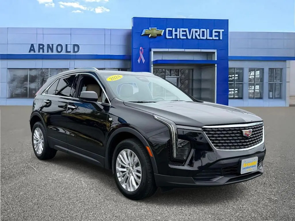 2024 Cadillac XT4 Luxury