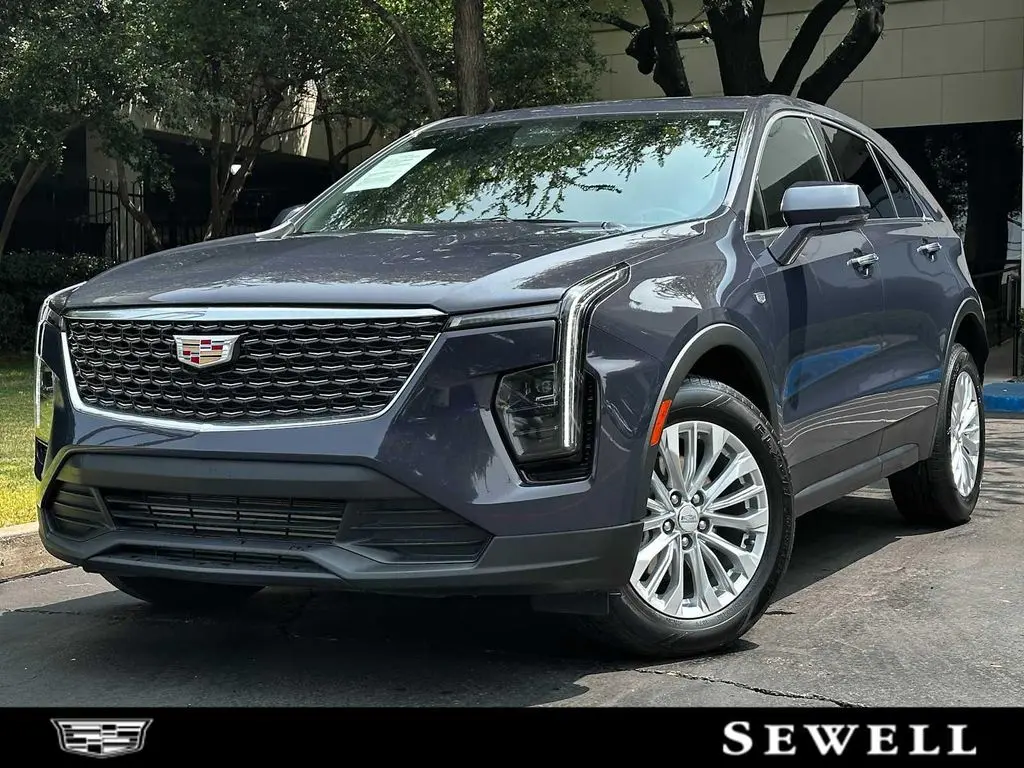 2024 Cadillac XT4 Luxury