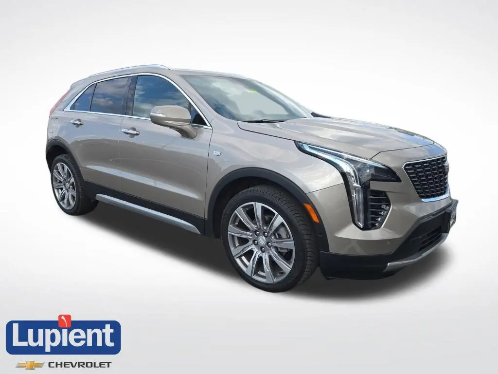2022 Cadillac XT4 Premium Luxury