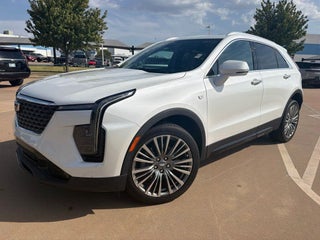 2024 Cadillac XT4 Premium Luxury