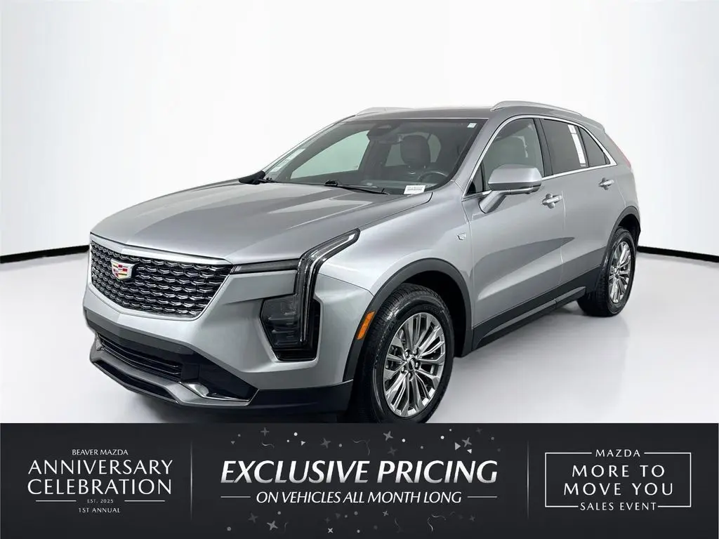 2025 Cadillac XT4 Premium Luxury