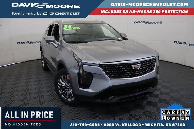 2025 Cadillac XT4 Premium Luxury