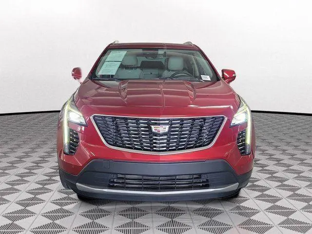 2022 Cadillac XT4 Premium Luxury