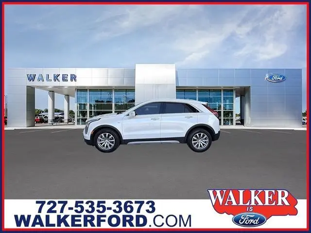 2023 Cadillac XT4 Premium Luxury