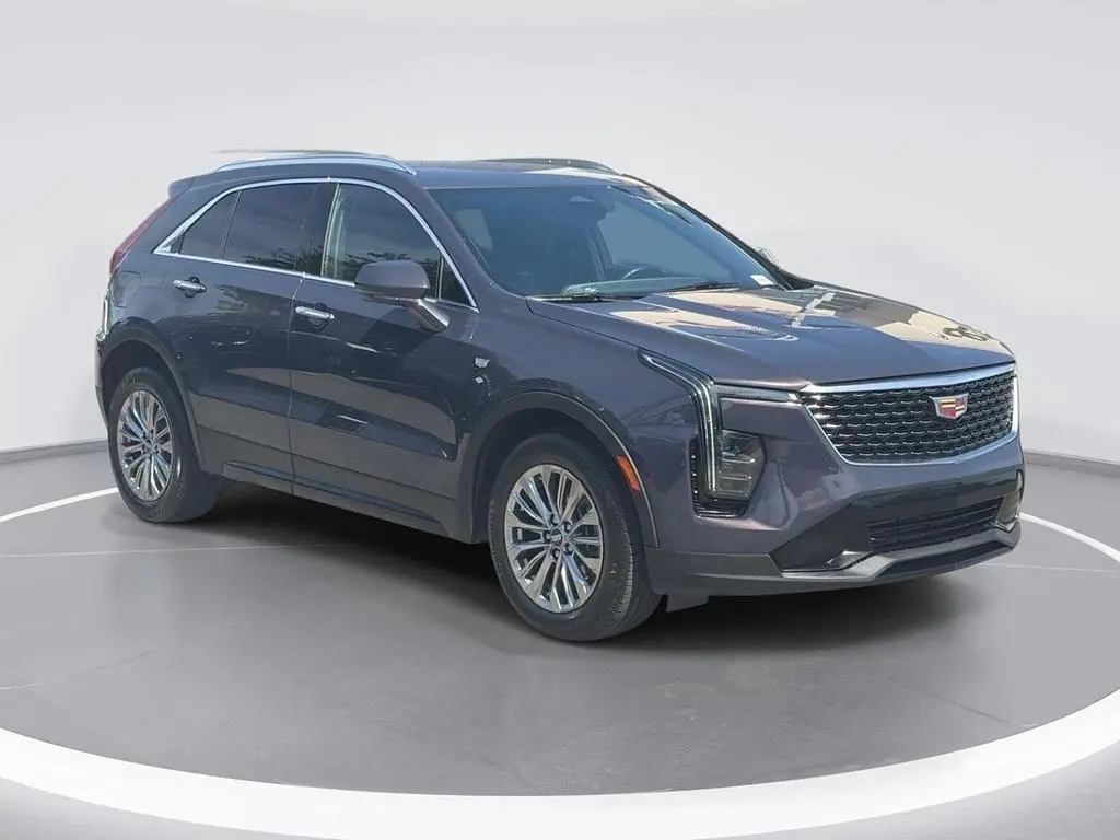 2024 Cadillac XT4 Premium Luxury
