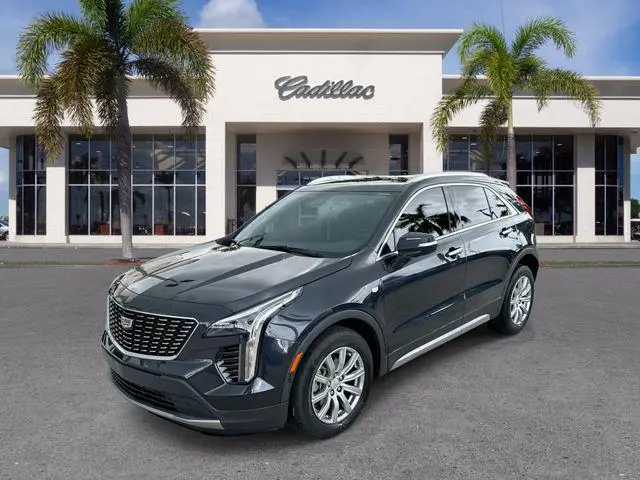 2023 Cadillac XT4 Premium Luxury