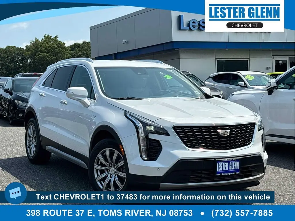 2023 Cadillac XT4 Premium Luxury