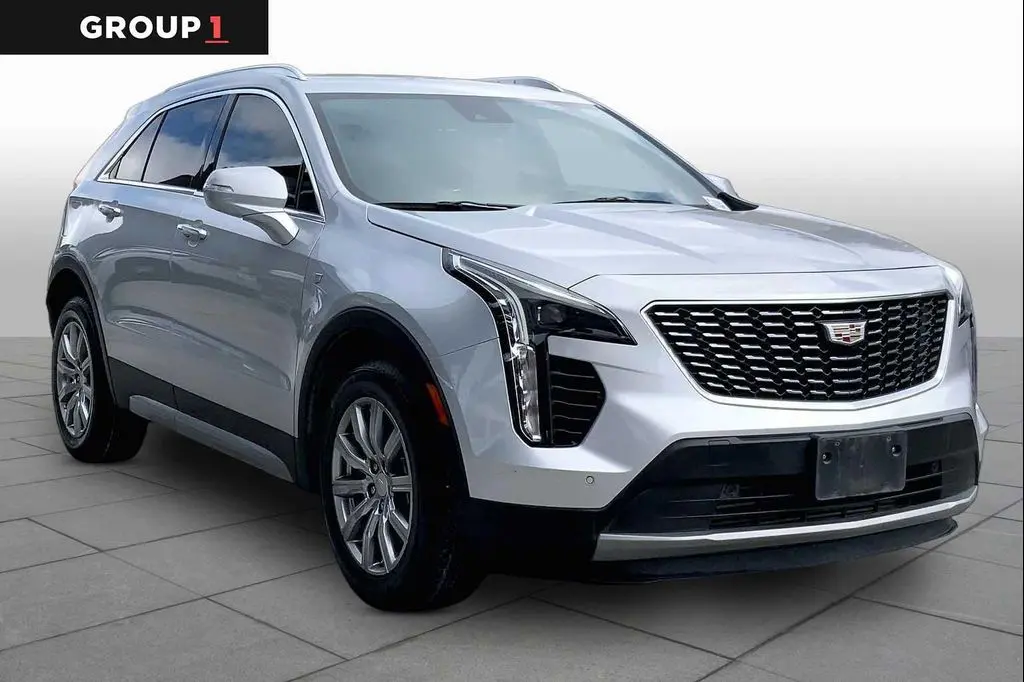 2022 Cadillac XT4 Premium Luxury