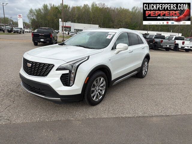 2023 Cadillac XT4 Premium Luxury
