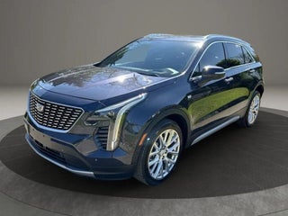 2022 Cadillac XT4 Premium Luxury