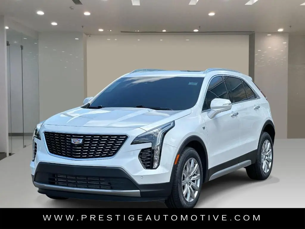 2023 Cadillac XT4 Premium Luxury