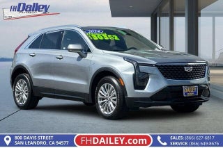 2024 Cadillac XT4 Premium Luxury