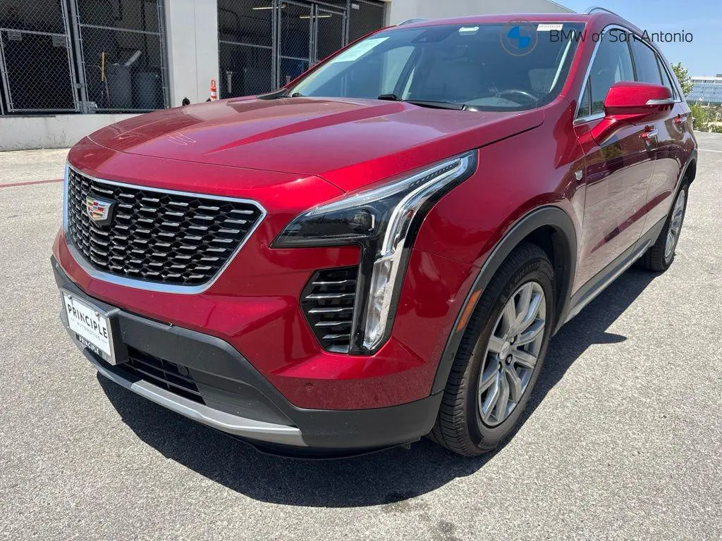 2021 Cadillac XT4 Premium Luxury